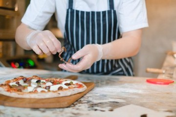 Fundo Social, em parceria com a Prefeitura e o FUSSP, promove Curso de Pizzaiolo