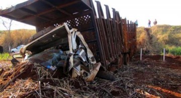 Pol�cia constata aumento de acidentes com caminh�es de cana