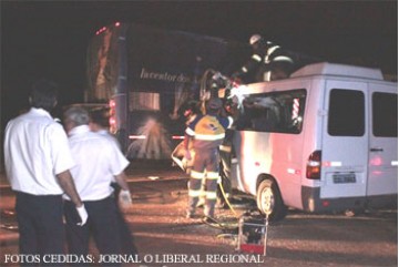 Acidente em Pen�polis: Motorista ser� indiciado por 10 homic�dios